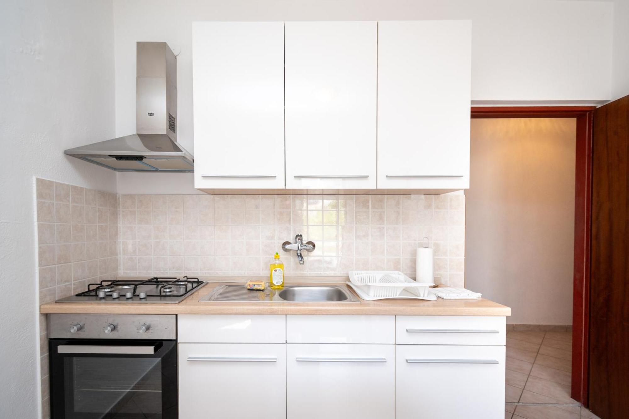 Apartments With A Parking Space Pag - 15765 باغ الغرفة الصورة
