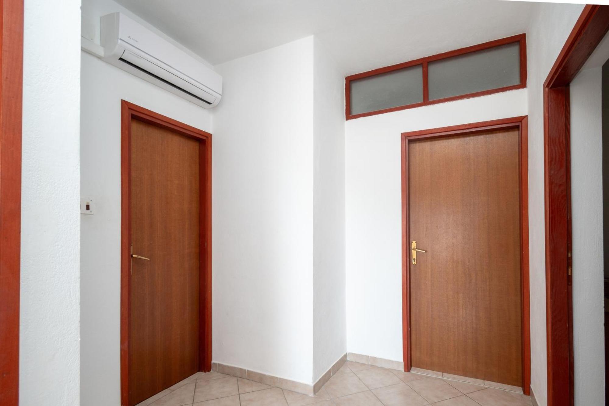 Apartments With A Parking Space Pag - 15765 باغ المظهر الخارجي الصورة