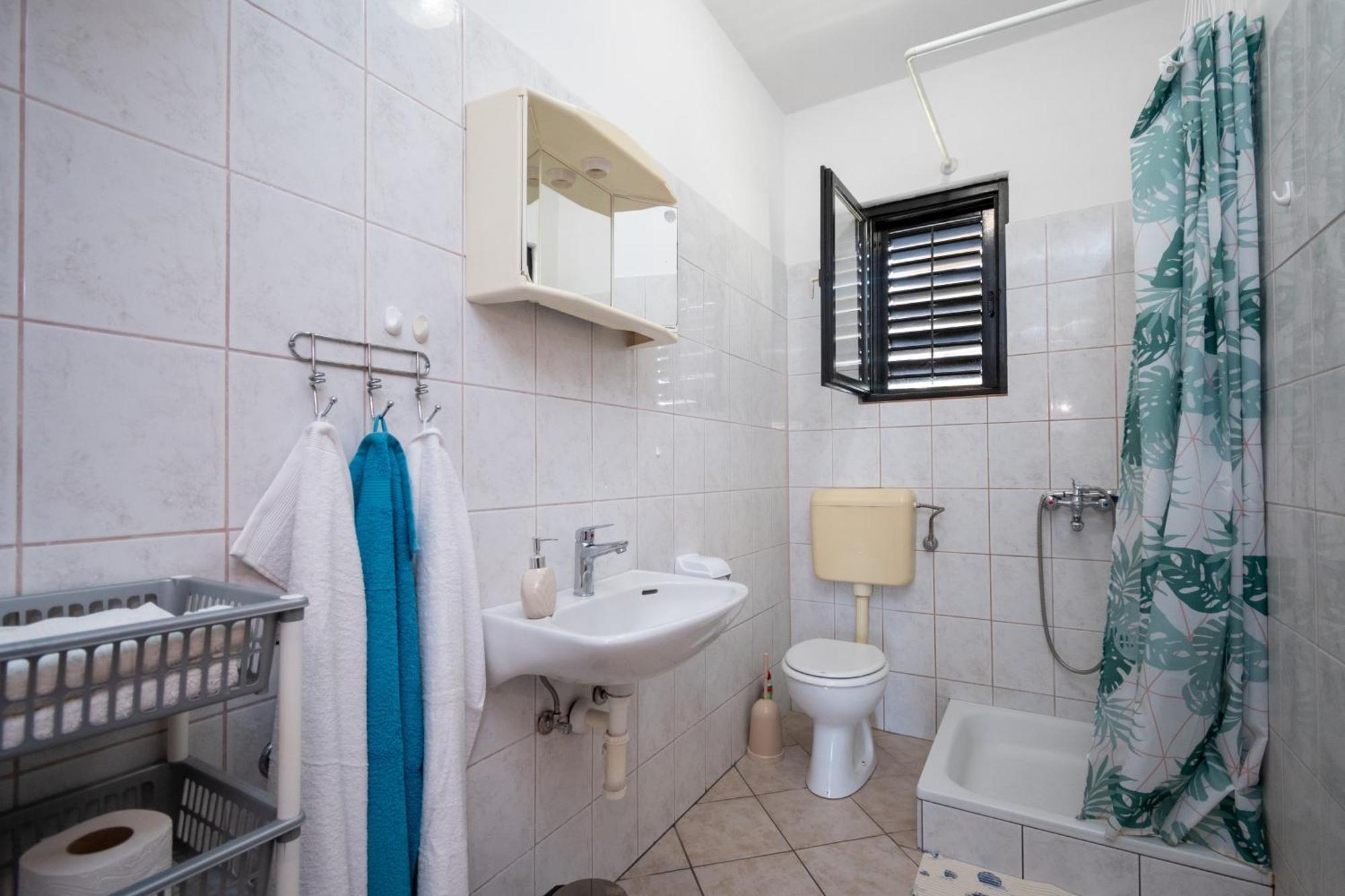 Apartments With A Parking Space Pag - 15765 باغ المظهر الخارجي الصورة